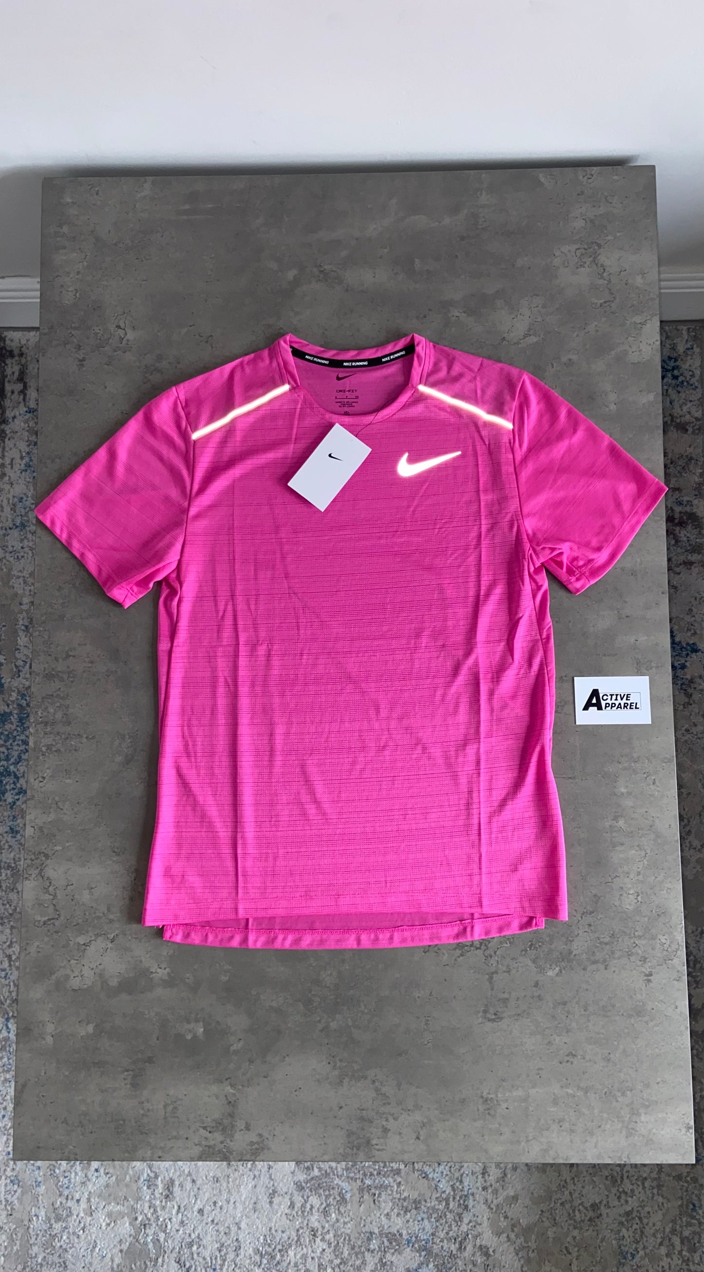 NIKE MILER - HYPER PINK