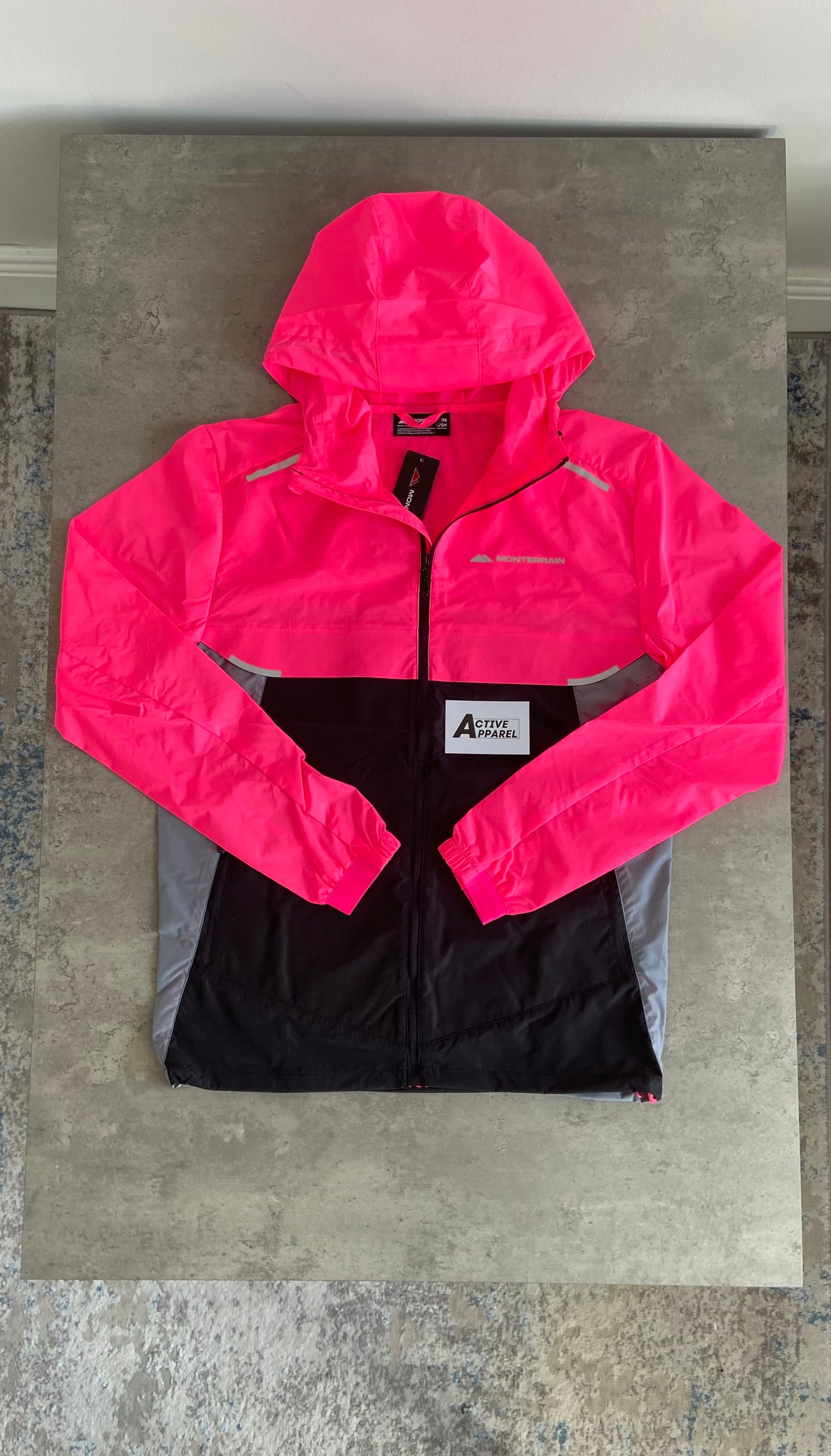 Monterrain Windrunner Neon Pink/Black