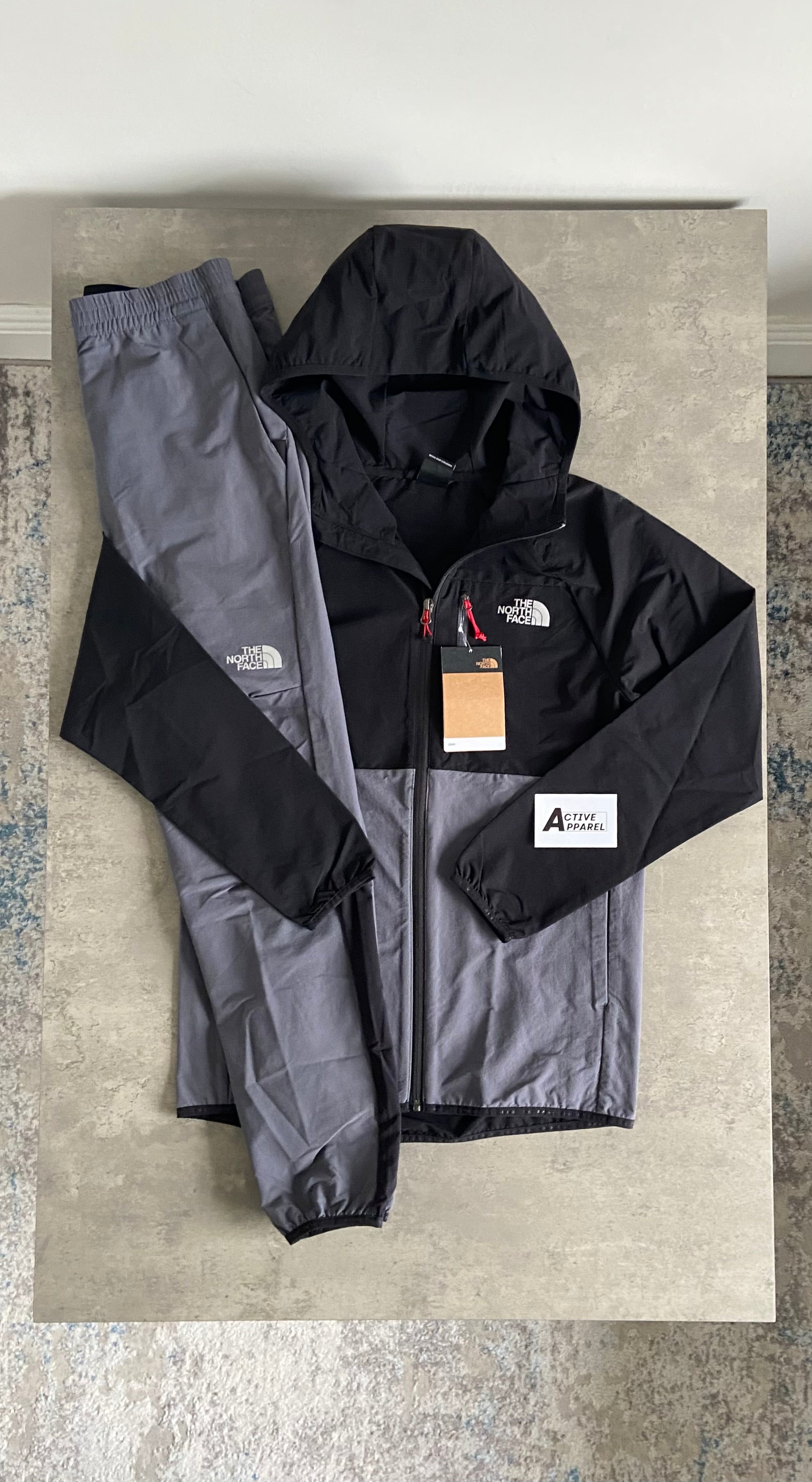 Dark grey north face tracksuit best sale