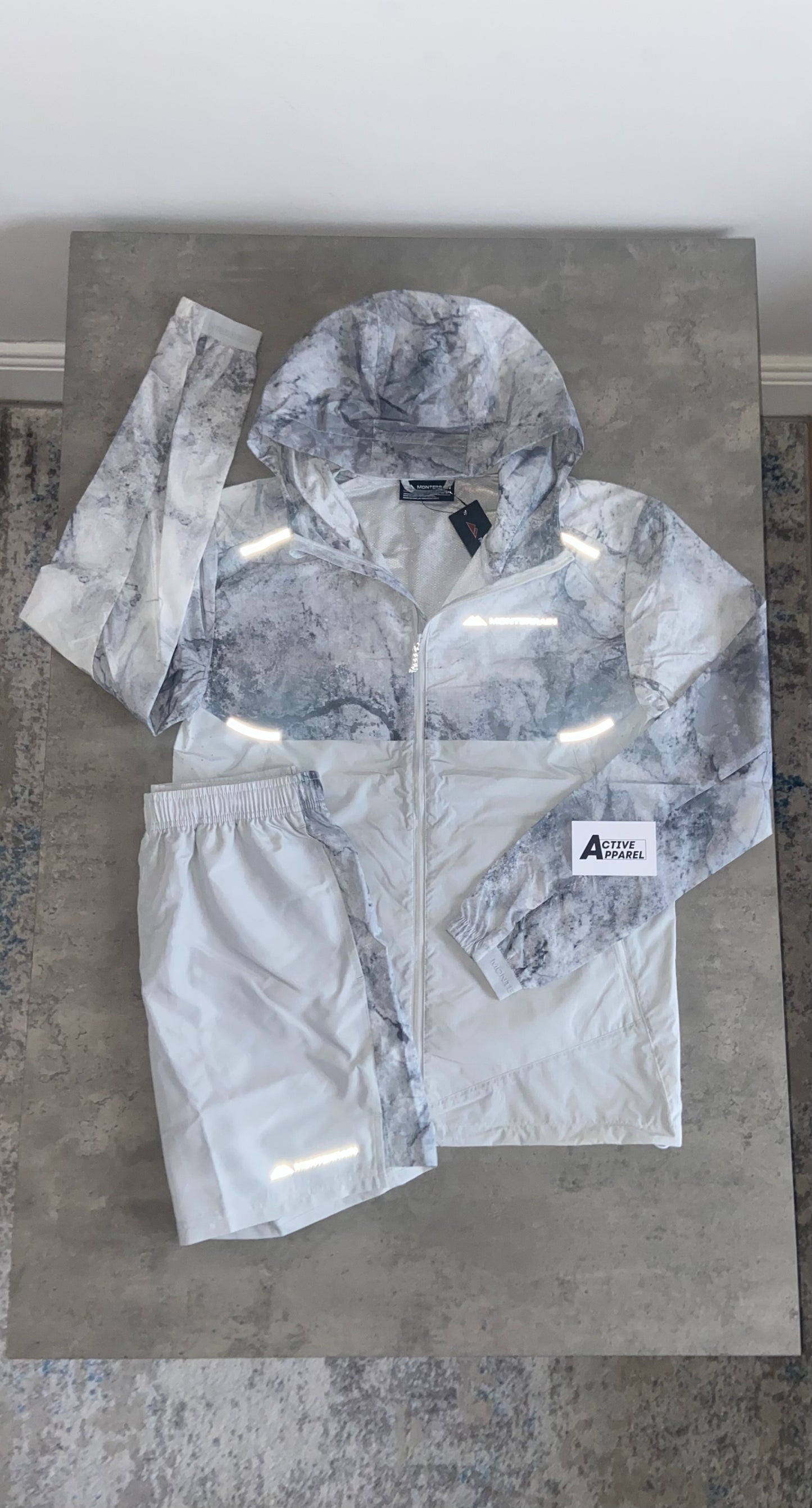 Monterrain Windrunner Marble Affect - Oyster White